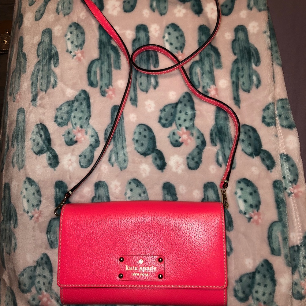 Kate spade wallet crossbody bag